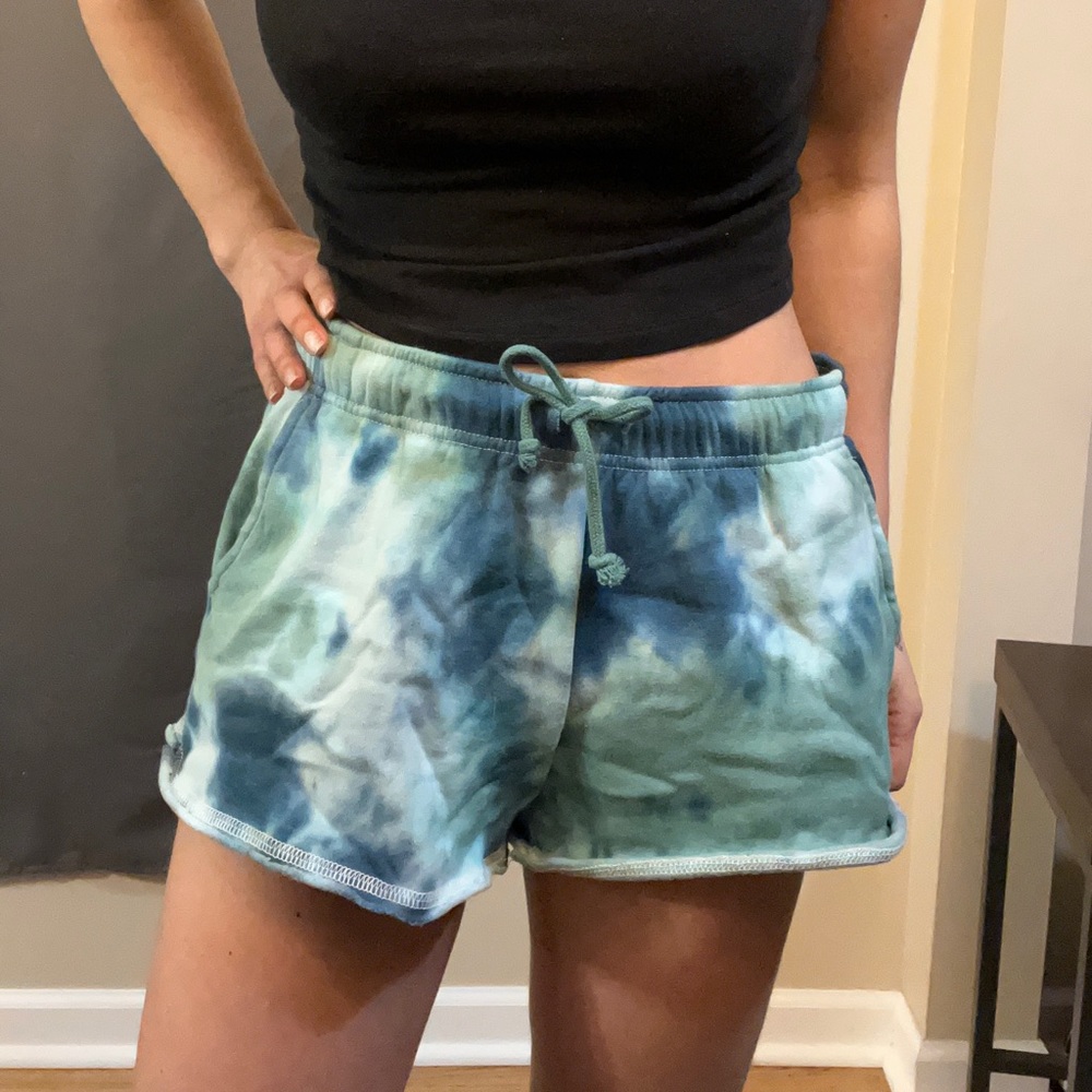 Tie dye Sweatpant shorts with pockets